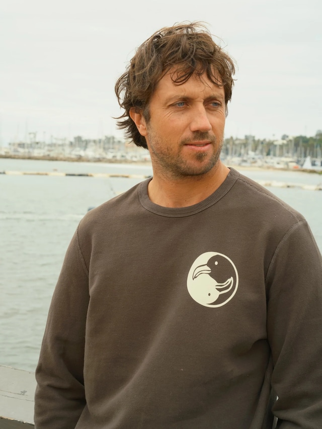 Mollusk "Surf Society Crew Sweatshirt" -Black-