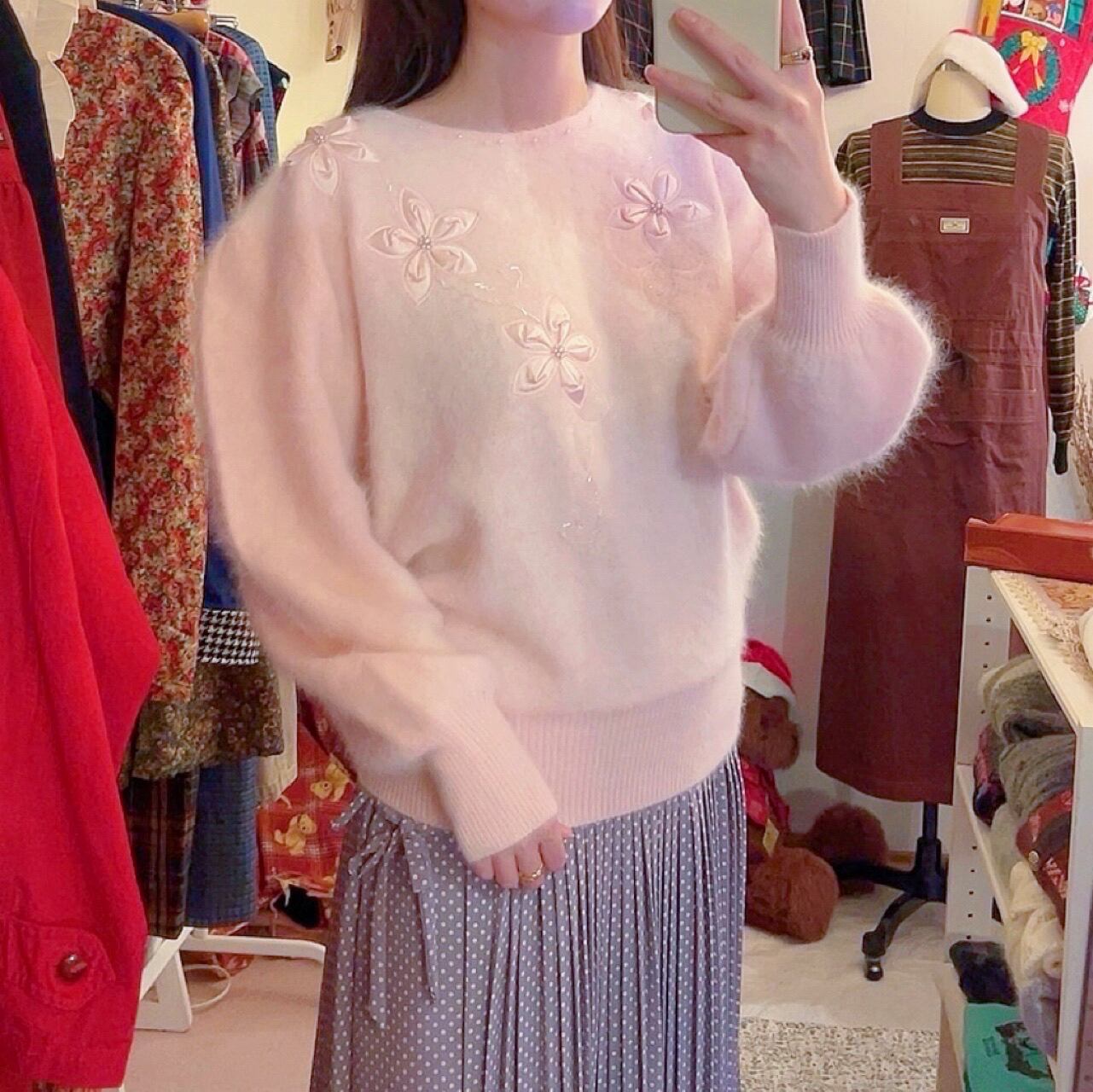flower beads pink knit sweater