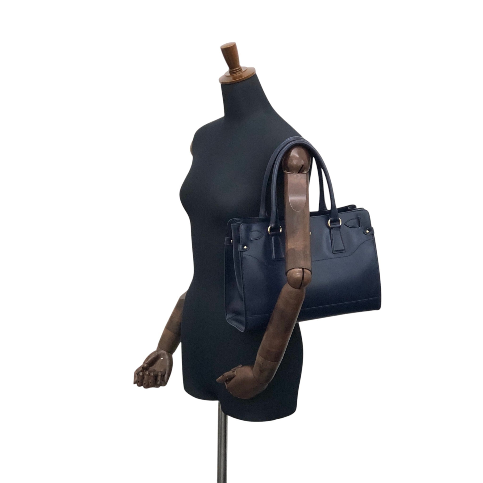 Salvatore Ferragamo サルヴァトーレ フェラガモ ハンドバッグ