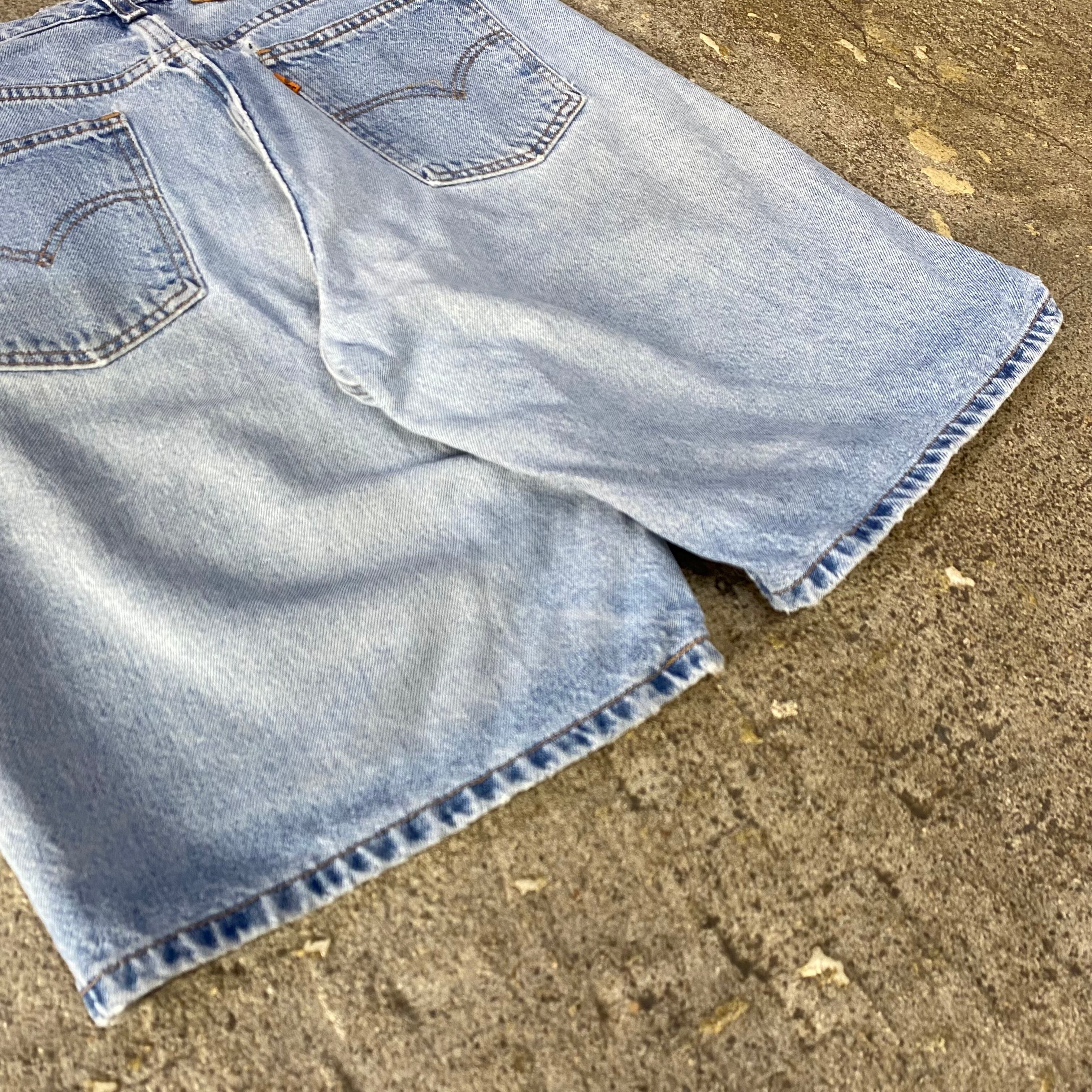 110cm  Vintage Levi's 550 Denim Shorts