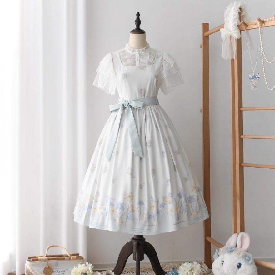 【しゃも・:*⭐︎】ロリータワンピース SEASONZ ジャンスカ ワンピース 花柄 清楚 百合 クラロリ 控えめ