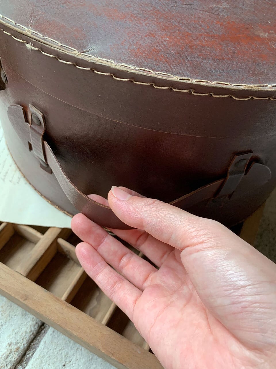 紙製 ハットボックス シャポーボックス 帽子 | Brocante de La Cocotte