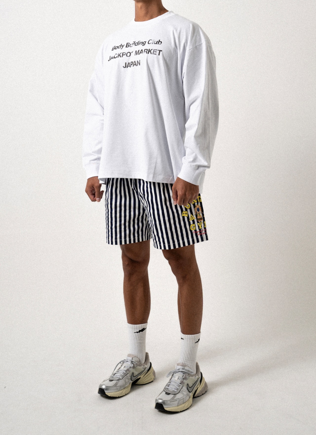 グラフィックロングスリーブTシャツ 1