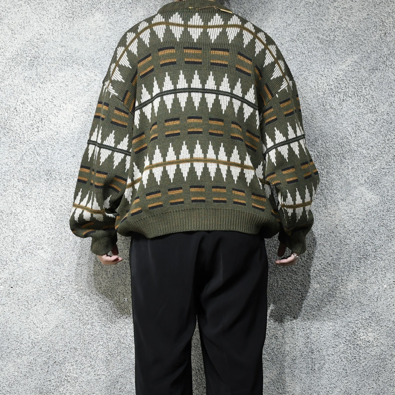 S&W embroidery design acryl wool knit