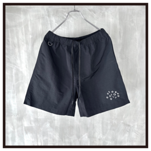 BREAKING NYLON SHORTS (BLACK)