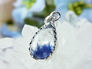 ◆希少石◆デュモルチェライトインクォーツ/ペンダント◆A66◆蒼い美しい花を咲かせる神秘水晶◆silver925