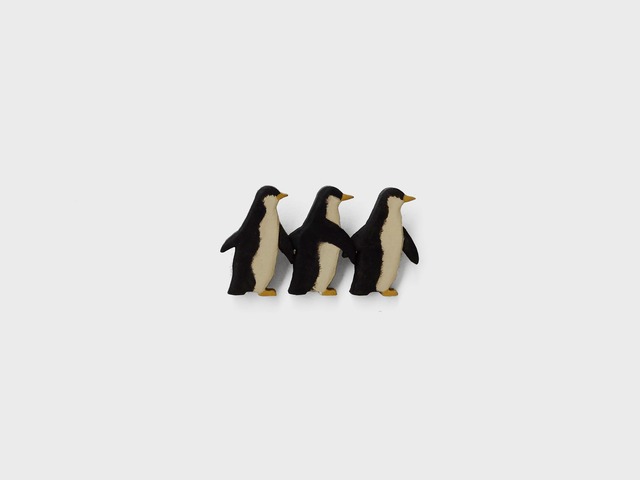 ブローチ ペンギン