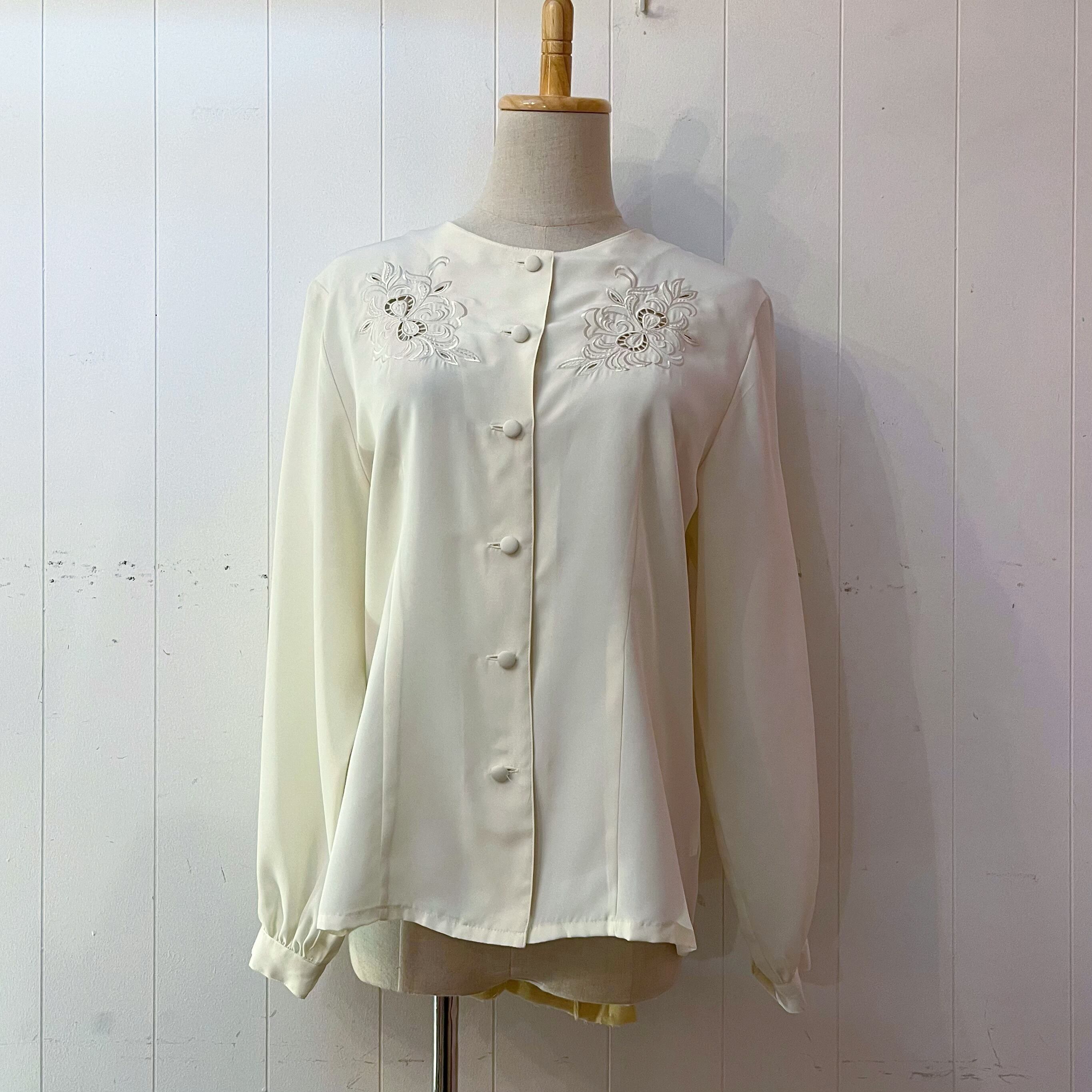ribbon botanical embroidery blouse