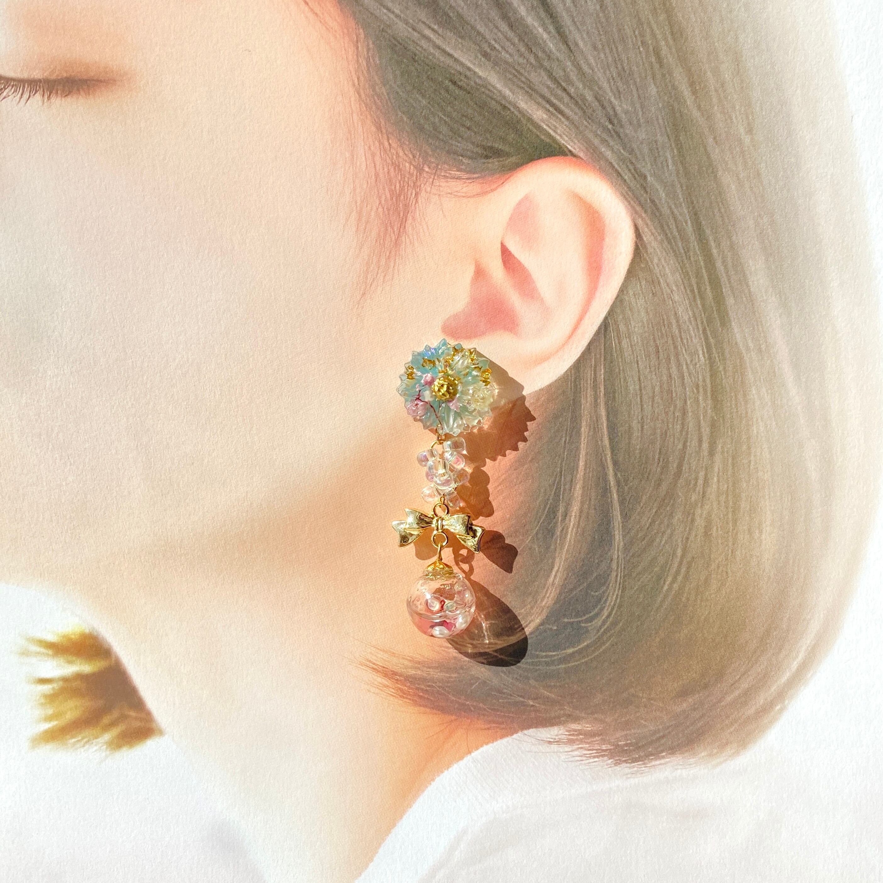 花手水 ピアス 花 透明感 クリア レジン 水色 金属アレルギー対応 316L