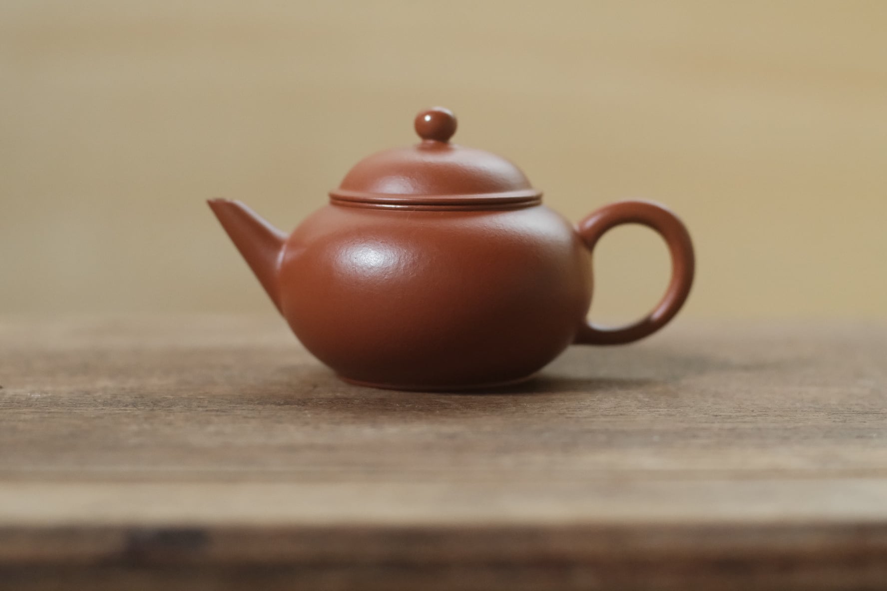宜興紫砂壺「水平壺」（約135cc）・趙荘朱泥（張想珍） | 北白川糕糰店
