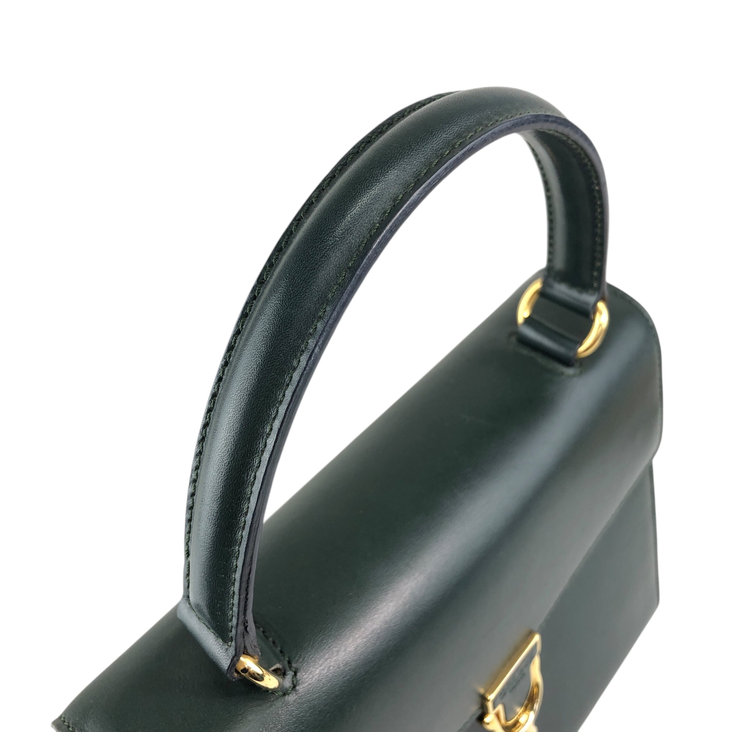 【CELINE】ハンドバッグ　トリオンフ　トップハンドル　レザー　ダークグリーン CELINE セリーヌ ハンドバッグ ダークグリーン ロゴ レザー フロント