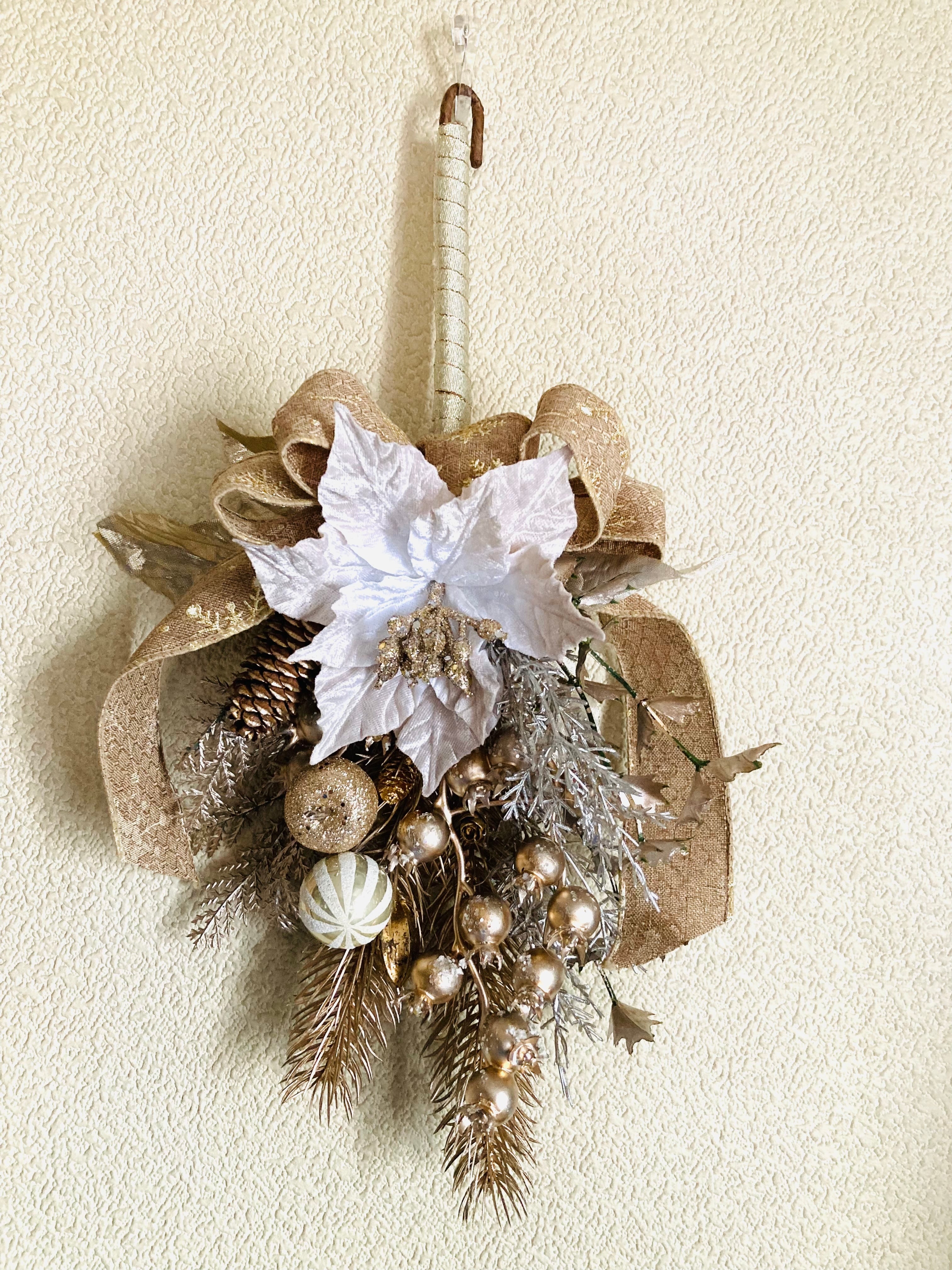 ゴールドクリスマススワッグ | Atelier ROBU | フラワーリースやドライ