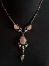 pale pink stone vintage necklace-4572-3