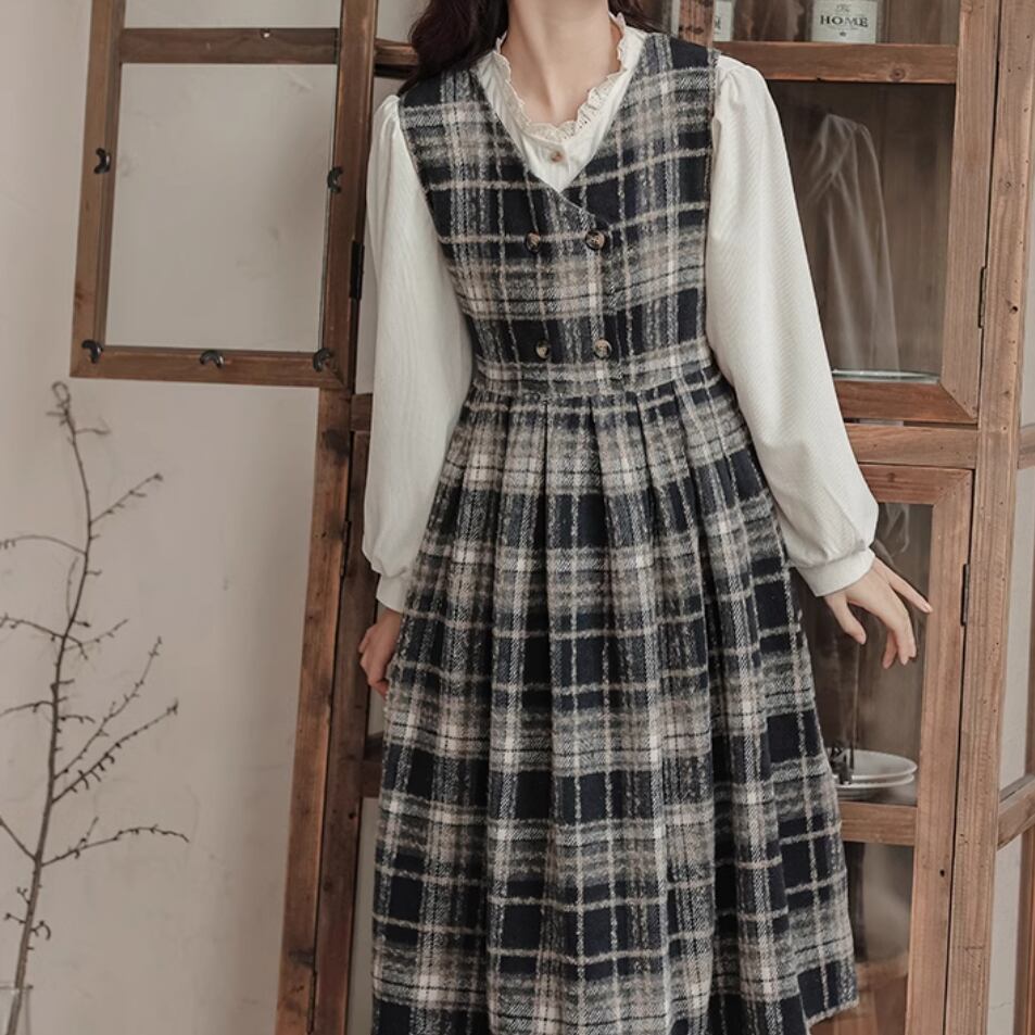 Wボタンチェック柄ジャンパースカート ・5408 | Lehtia - レフティア