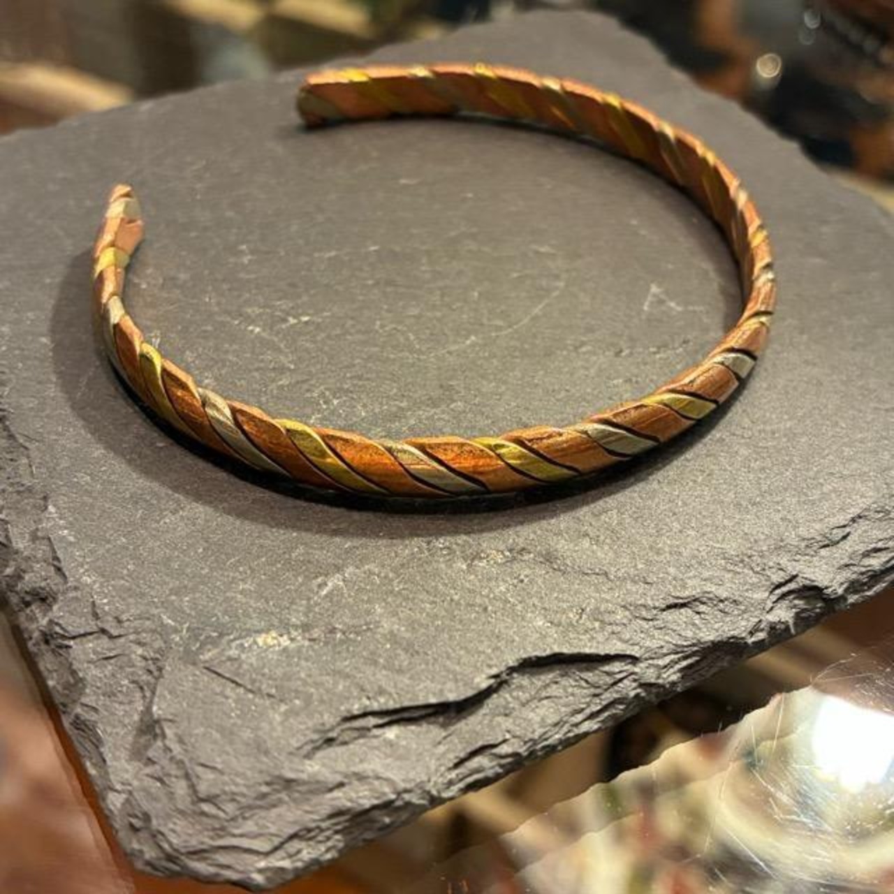 TOPANGA Jewelry　エンシェントブラス＆コッパーバングル　スパイラル　ブレスレット　カフスブレスレット　チベタンバングル　