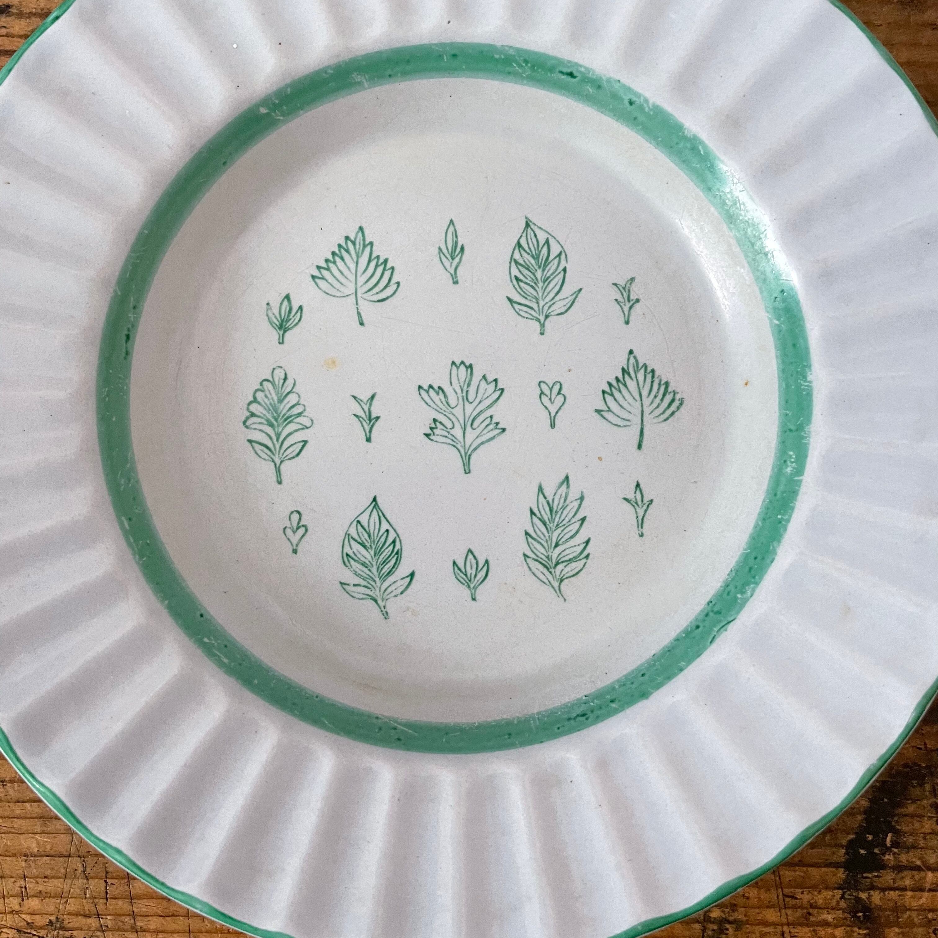 はっち様イタリア製皿6枚 九谷焼 伝統柄 【九谷焼】6号皿揃 赤絵〈5枚〉 |皿や鉢など和