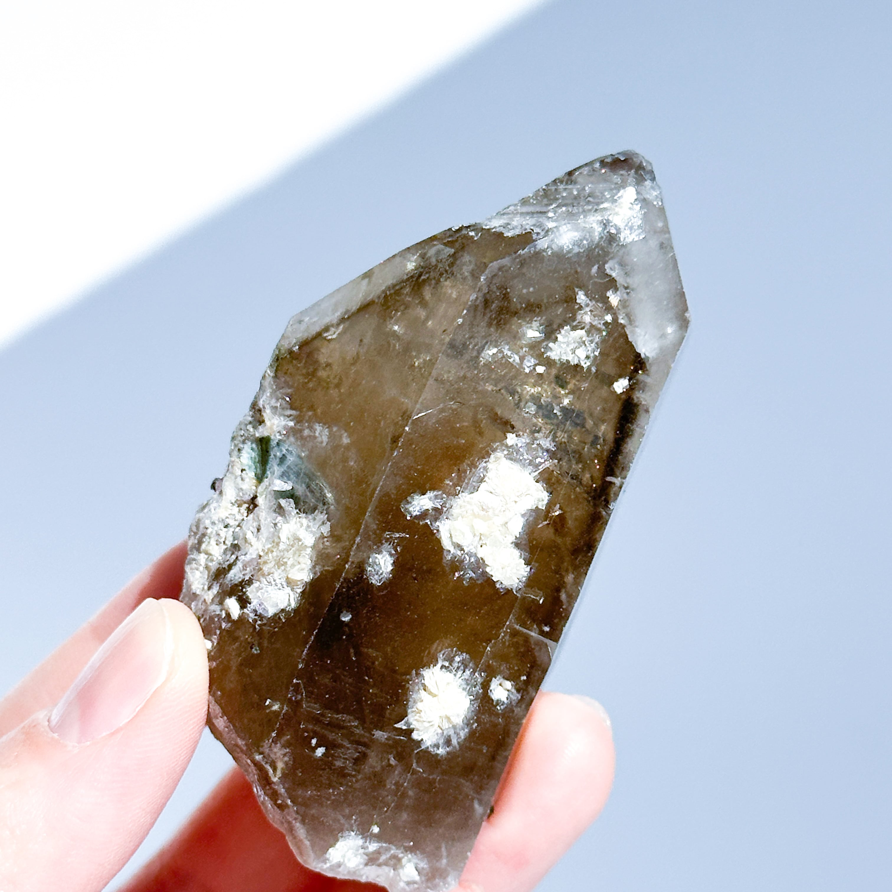 トルマリン入り◎シトリン（黄水晶） 原石03◇ Citrine ◇ 天然石