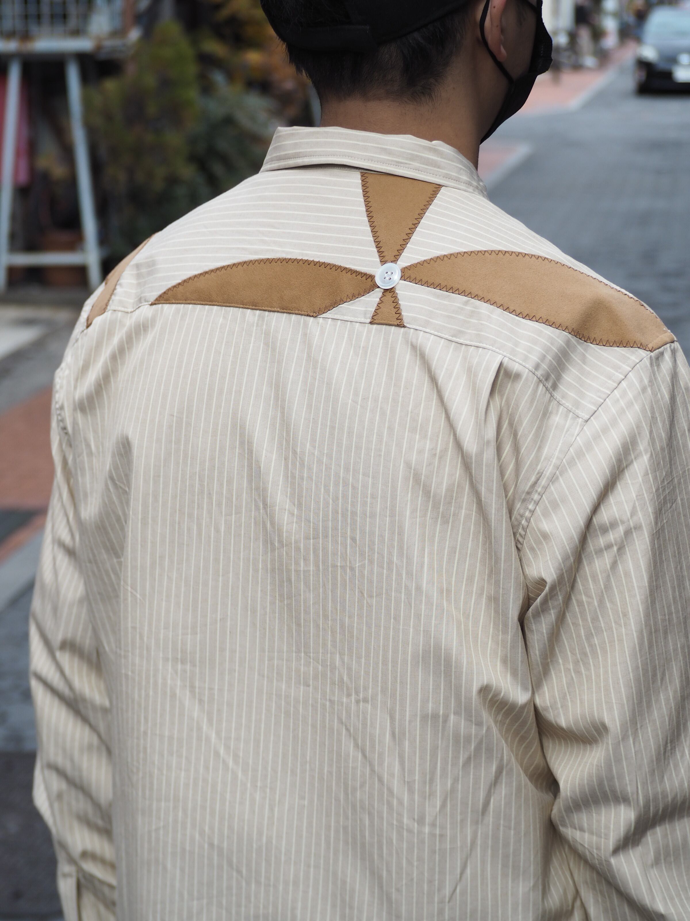 Button flower shirt(Beige) | PiuLoro(ピウロロ) - 岐阜セレクトショップ