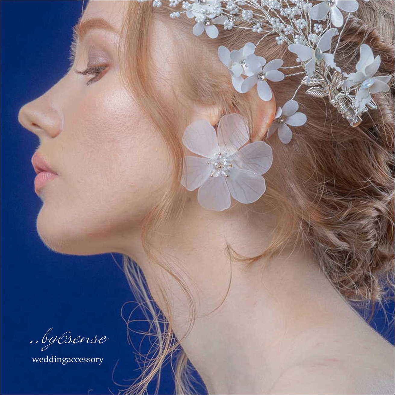 クリア・フラワービジュ― ウェディングピアス 大 (p0026)