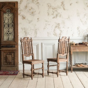 チェア/フレンチチェア/オーク材/剥離/アンティーク/ディスプレイ/空間装飾/ラタンシート/装飾美