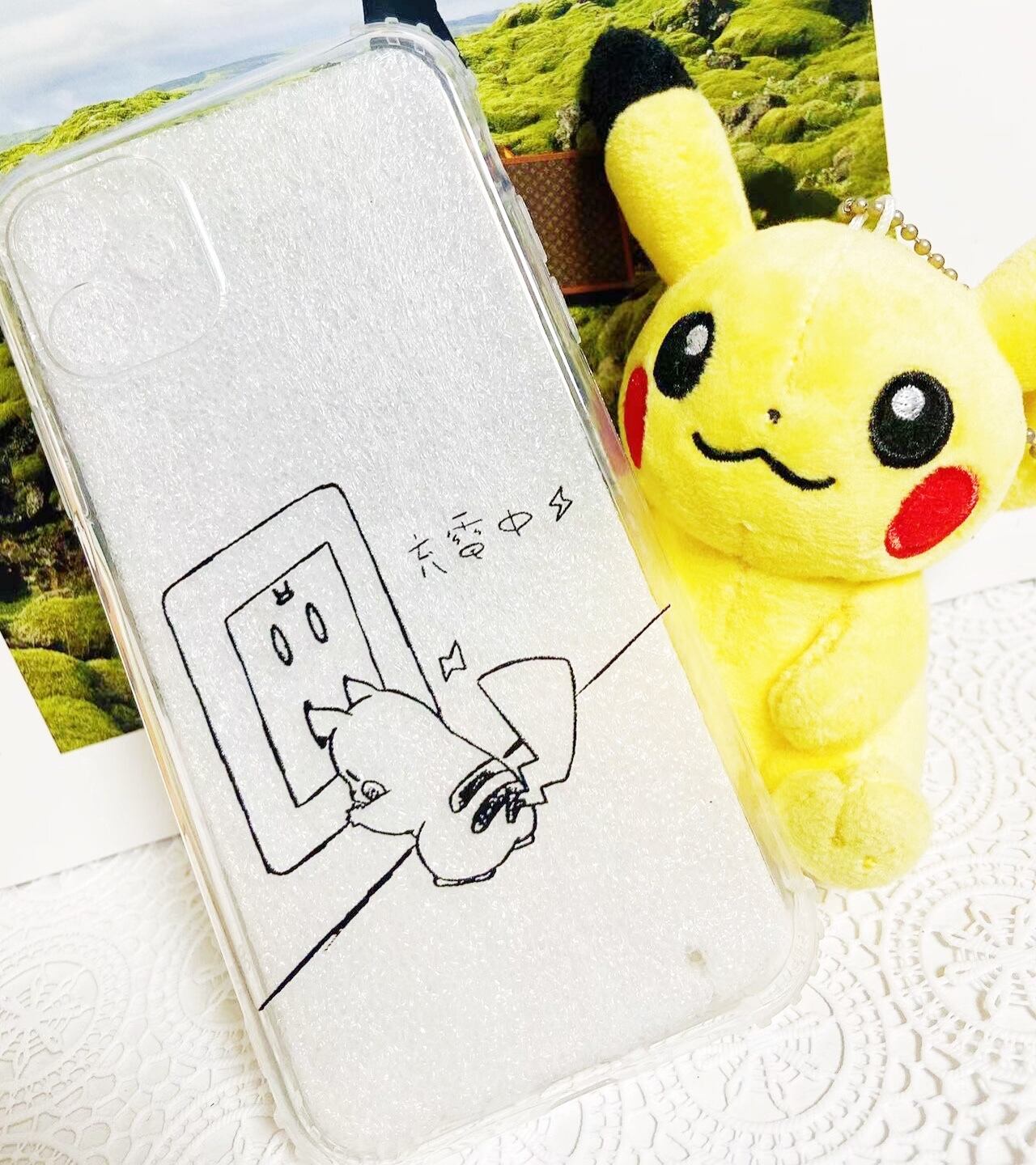 ピカチュウ充電中クリアケース☆iPhone11 / 11pro / 12 / 13 / 13pro