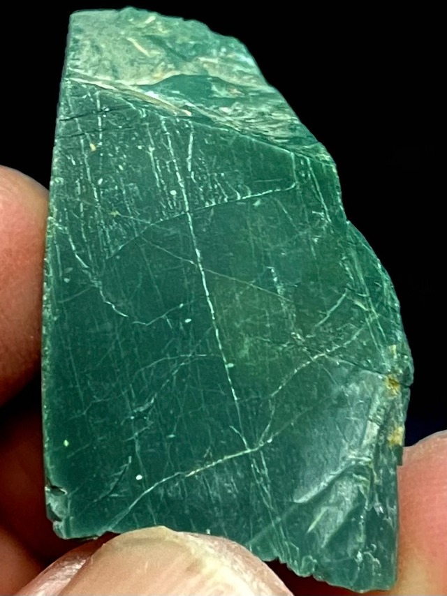 13) 魅惑の深緑！スーパー神聖「出雲石」超濃緑原石(小型)