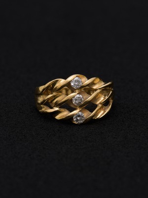 Twist Diamond Ring