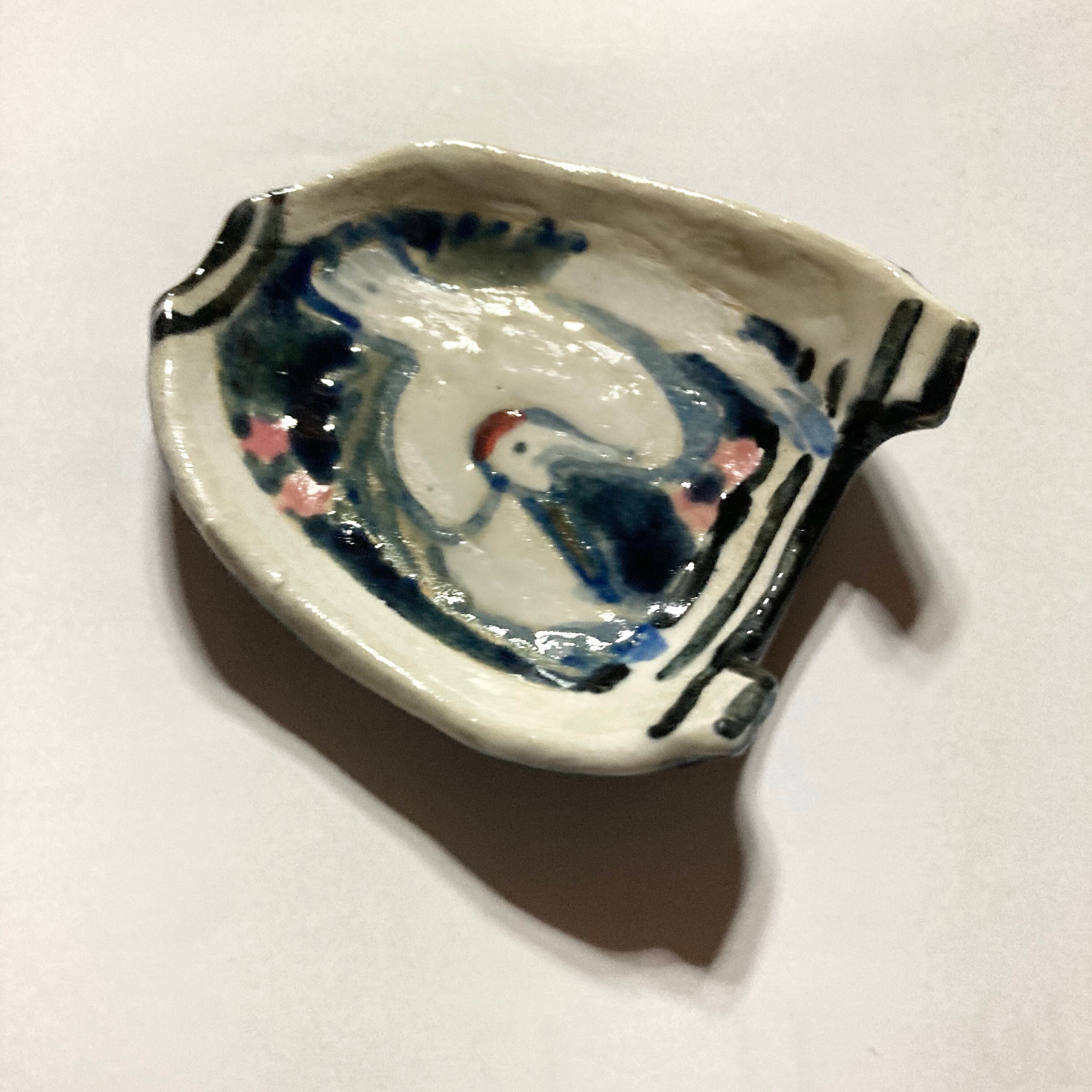 スカジャン豆皿　ブルー鶴　後ろ / すずきたまみ / 陶芸作品