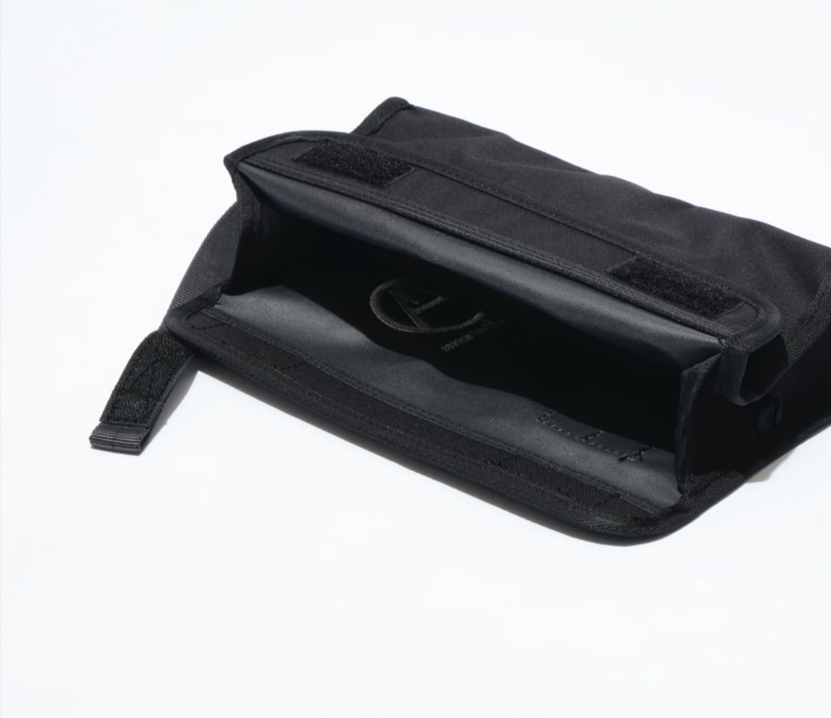 20%オフ】mountain research Tissue Case | CAN FEEL