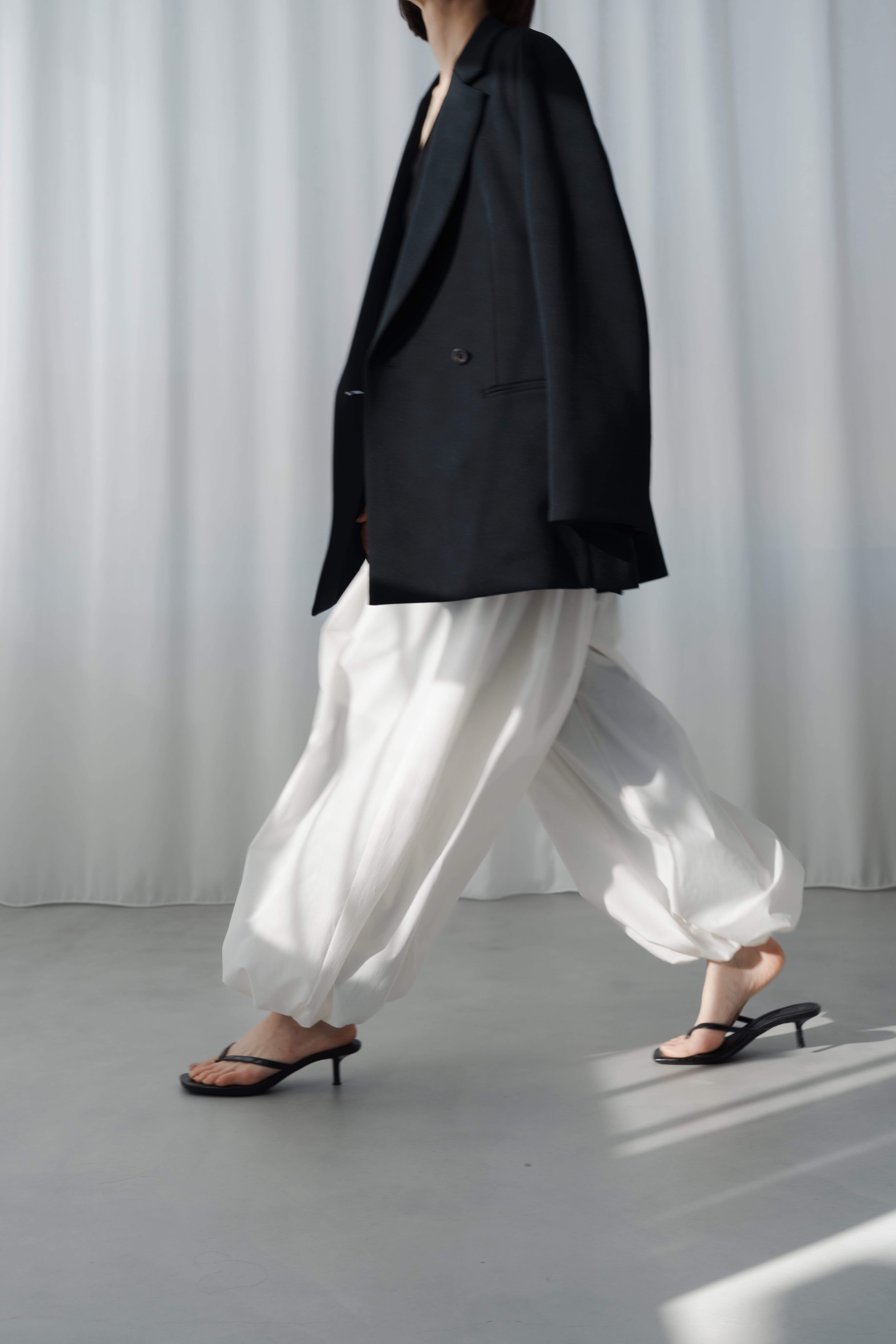 roughlow sheer balloon pants White サイズ2 sheer balloon pants(white)ご注文から一週間前後で発送 | roughlow