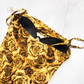 社交ダンス 衣装 ラテン ドレス ワンピース レッスンウェア パーティドレス レディース オールシーズン 花柄 ブラック系 イエロー系 薔薇 バラ シックデザイン カジュアルパーティー フェミニン ながさ84cm サイズ30cm 伸縮性あり 胸パッド付き おしゃれ ワンピース風 セクシー 薔薇柄 舞台衣装 ダンス衣装 レディースドレス ストレッチ くびれ効果 上品 派手すぎない プレゼント 人気