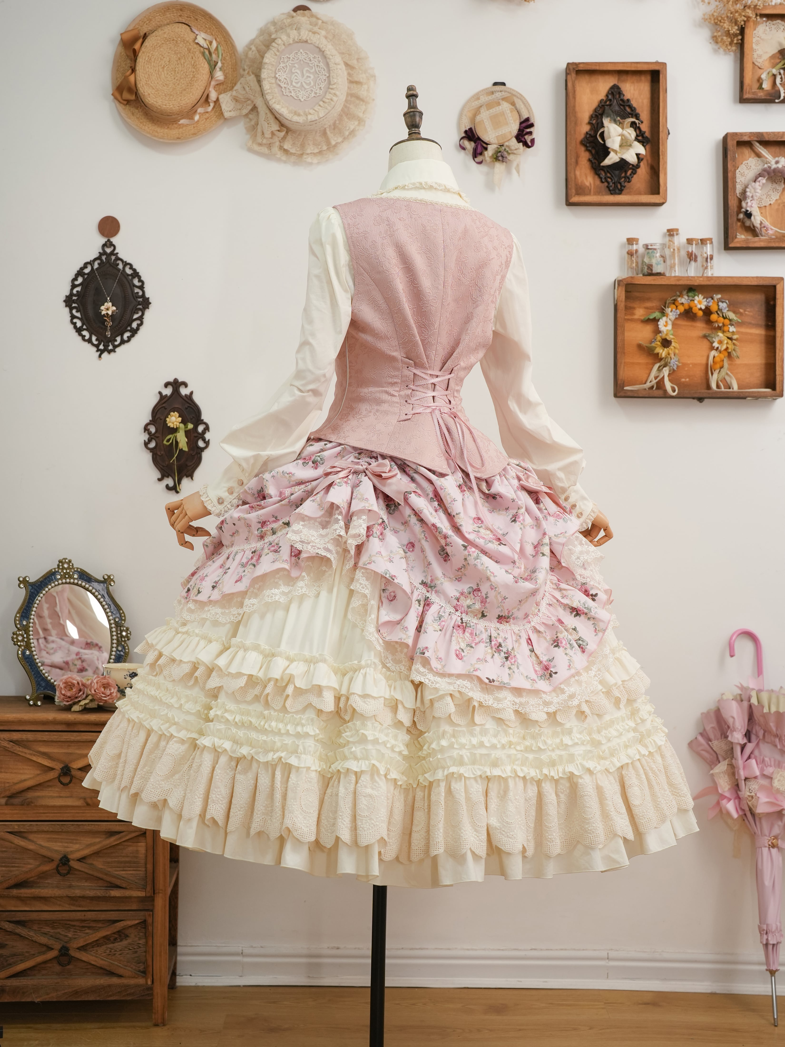 Fashion Show】フローレンス・ブーケ ベストジャンパースカート+ケープ