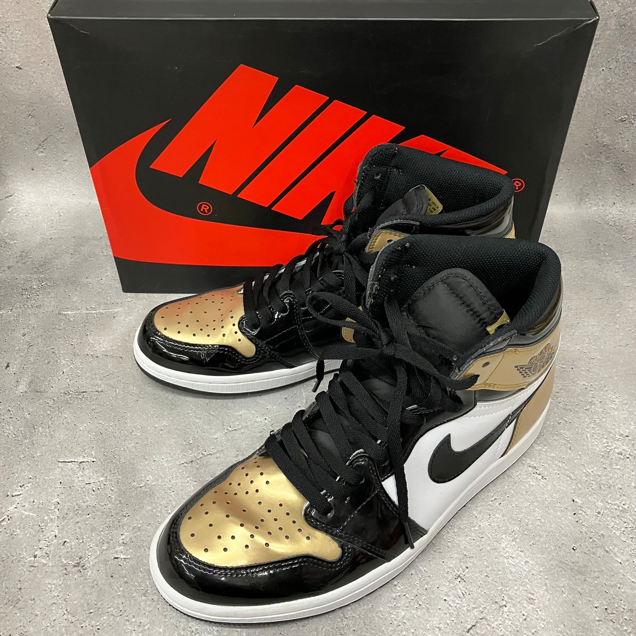 Nike Air Jordan 1 Retro High OG NRG  
