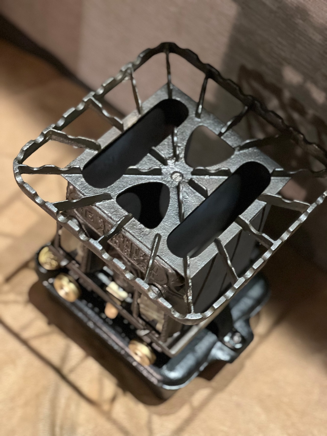 アイロンストーブ　ブライテストベスト The Brightest And Best