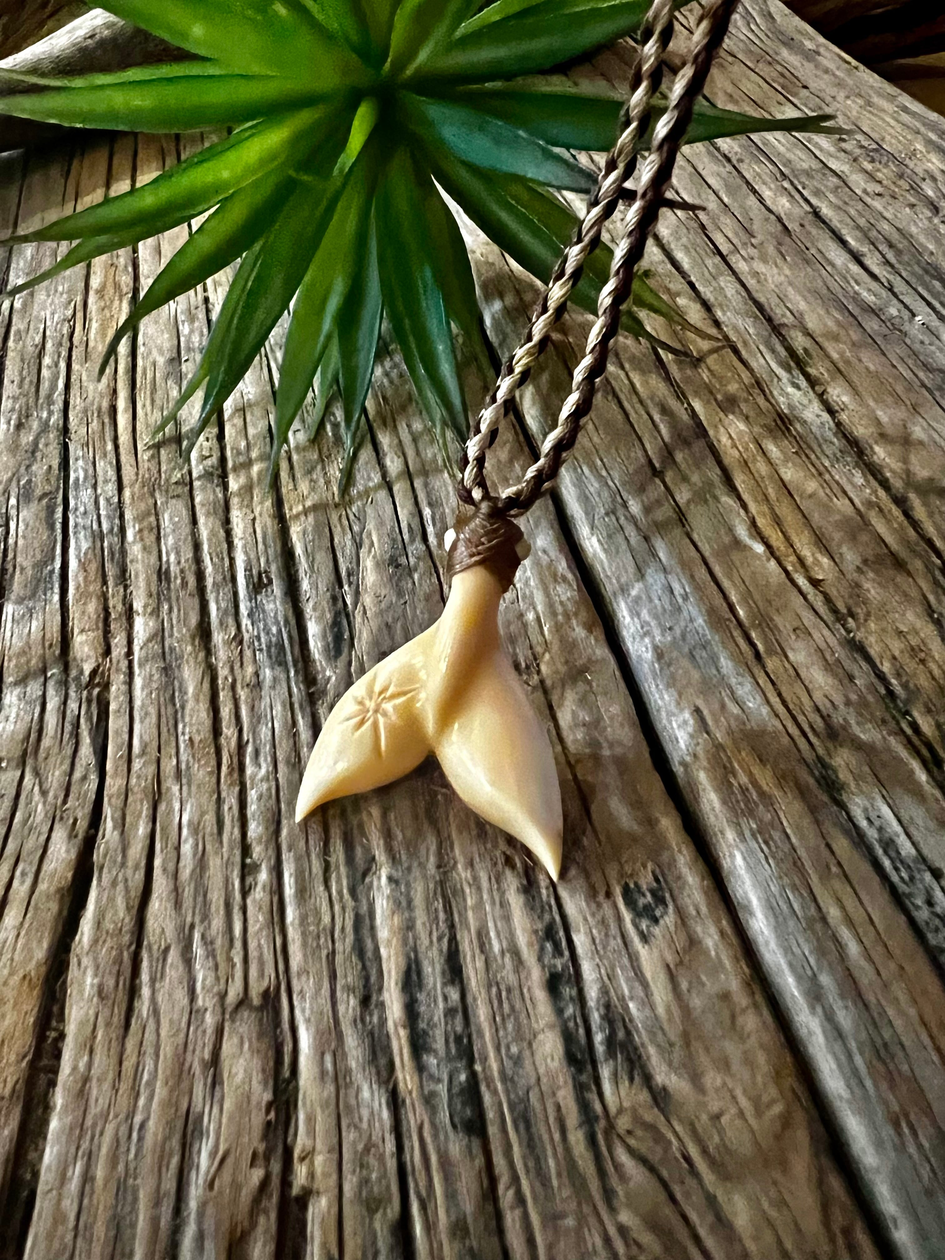 マッコウ鯨歯 ペンギン2羽 Kz'bone マッコウクジラ歯hook | 骨