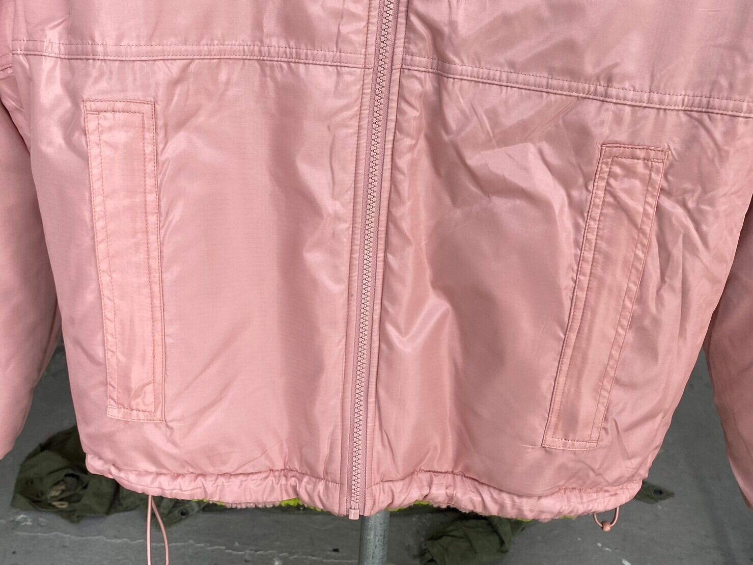 Supreme CELTIC KNOT REVERSIBLE WINDSTOPPER FLEECE JACKET CORAL  