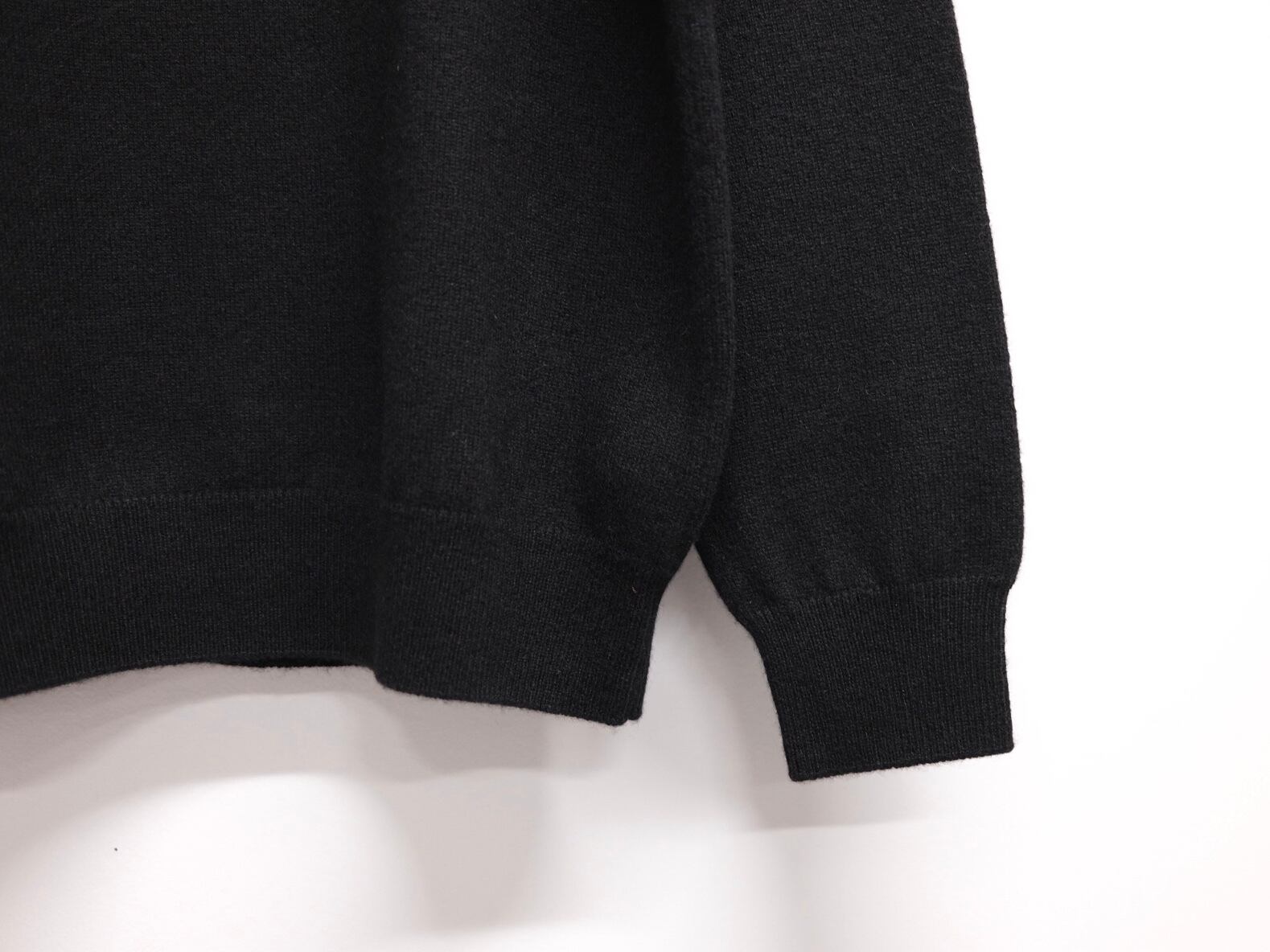 Men's BATONER” Essential INNOCENT CASHMERE TURTLE NECK” | Lapel