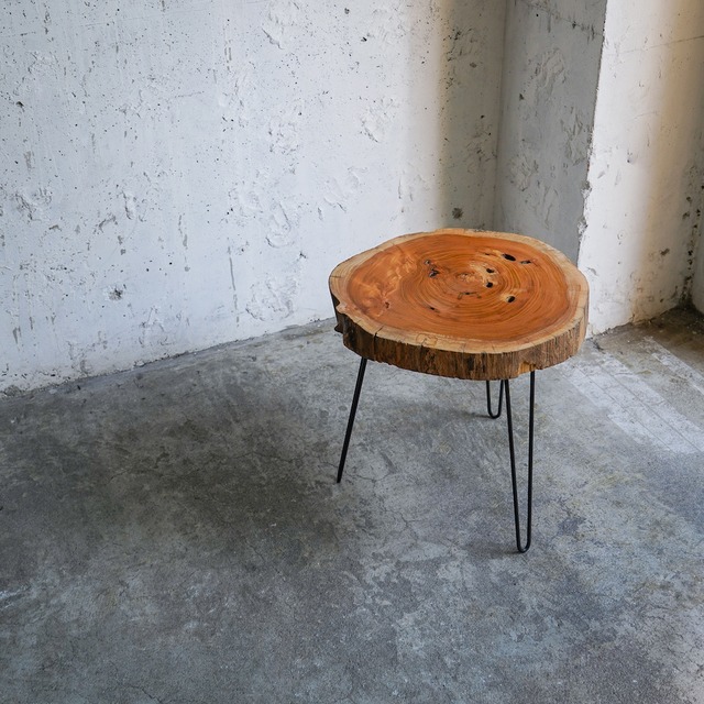 分厚い欅の輪切り一枚板 コーヒーテーブル （高さ・カラー変更無料）