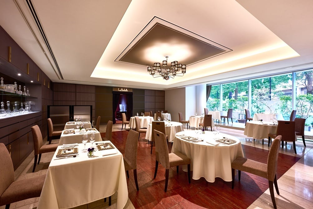 お食事券　ディナー2名様（山王店・福岡店）