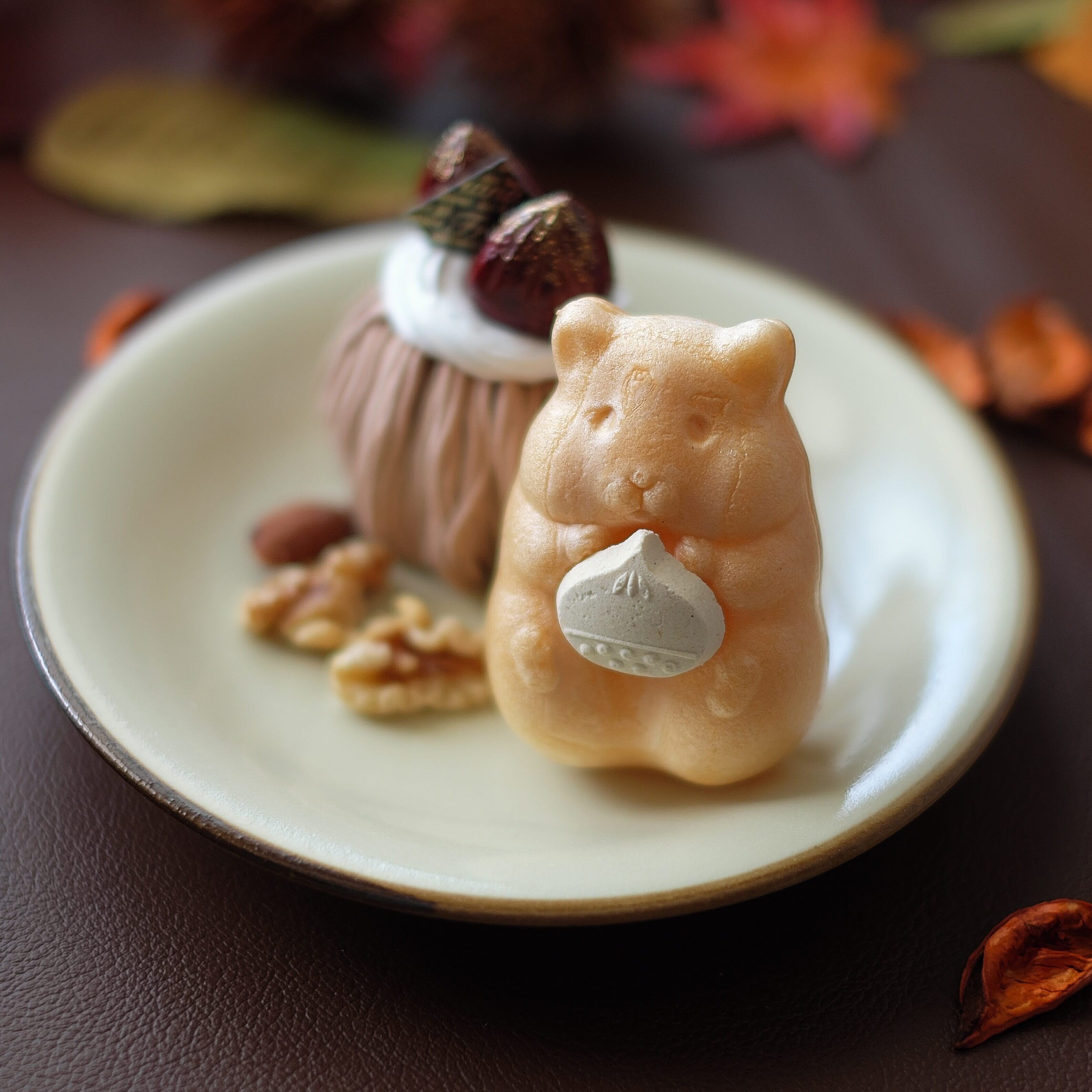 手作りハムスターモナカ 秋限定（ 2個入・栗餡） | 青木光悦堂