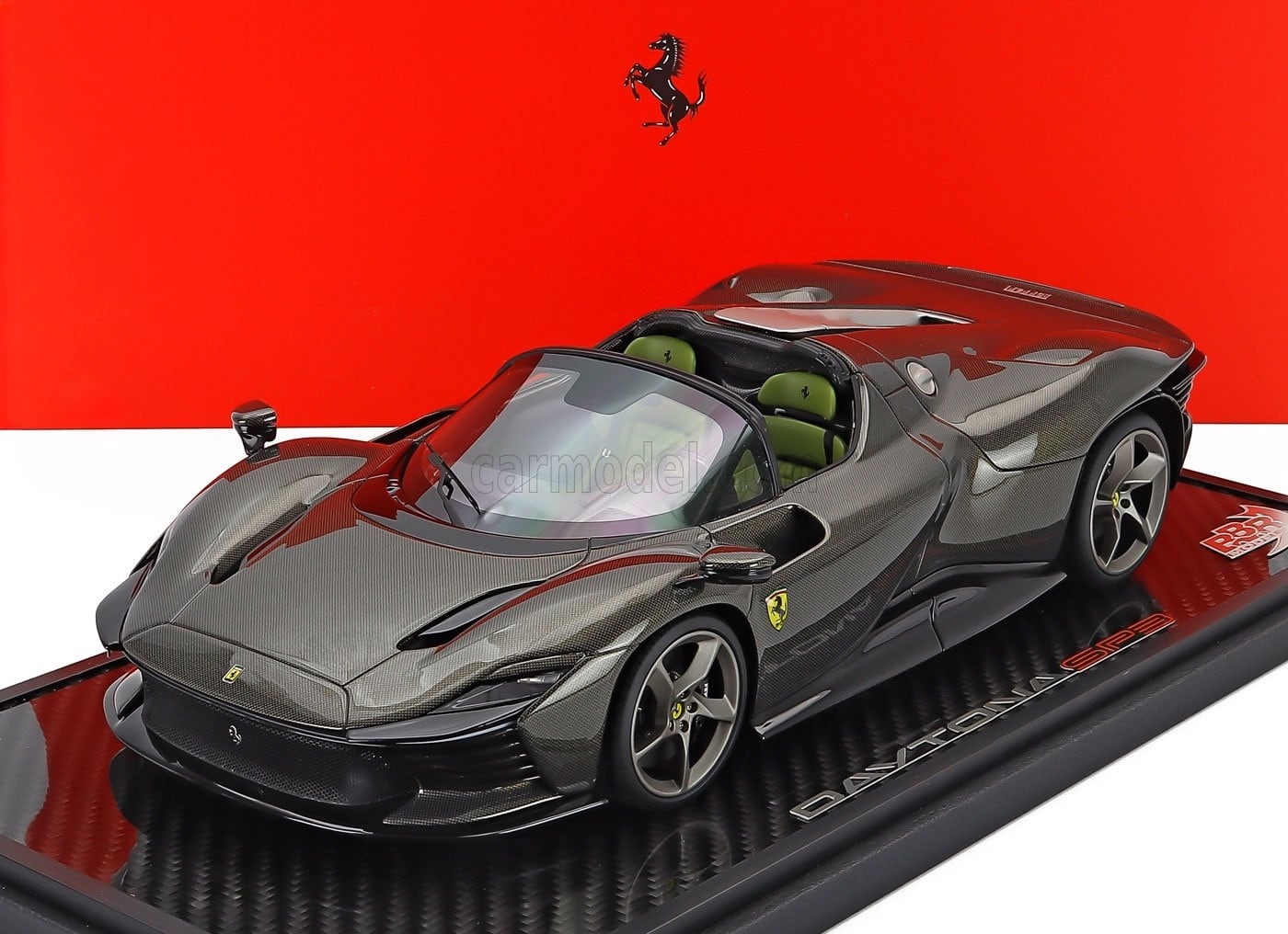 Ferrari プロサングエ ダークブルー SUV 1/64ミニカー Ferrari プロサングエ ダークブルー SUV 1/64ミニカー - メルカリ