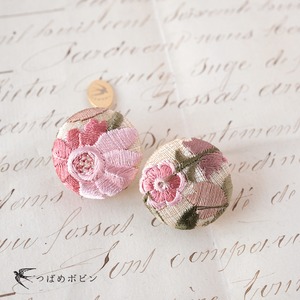 サリーボーダーのクリップ◎ベージュピンクグリーン／花B【つばめボビンのクリップシリーズ】