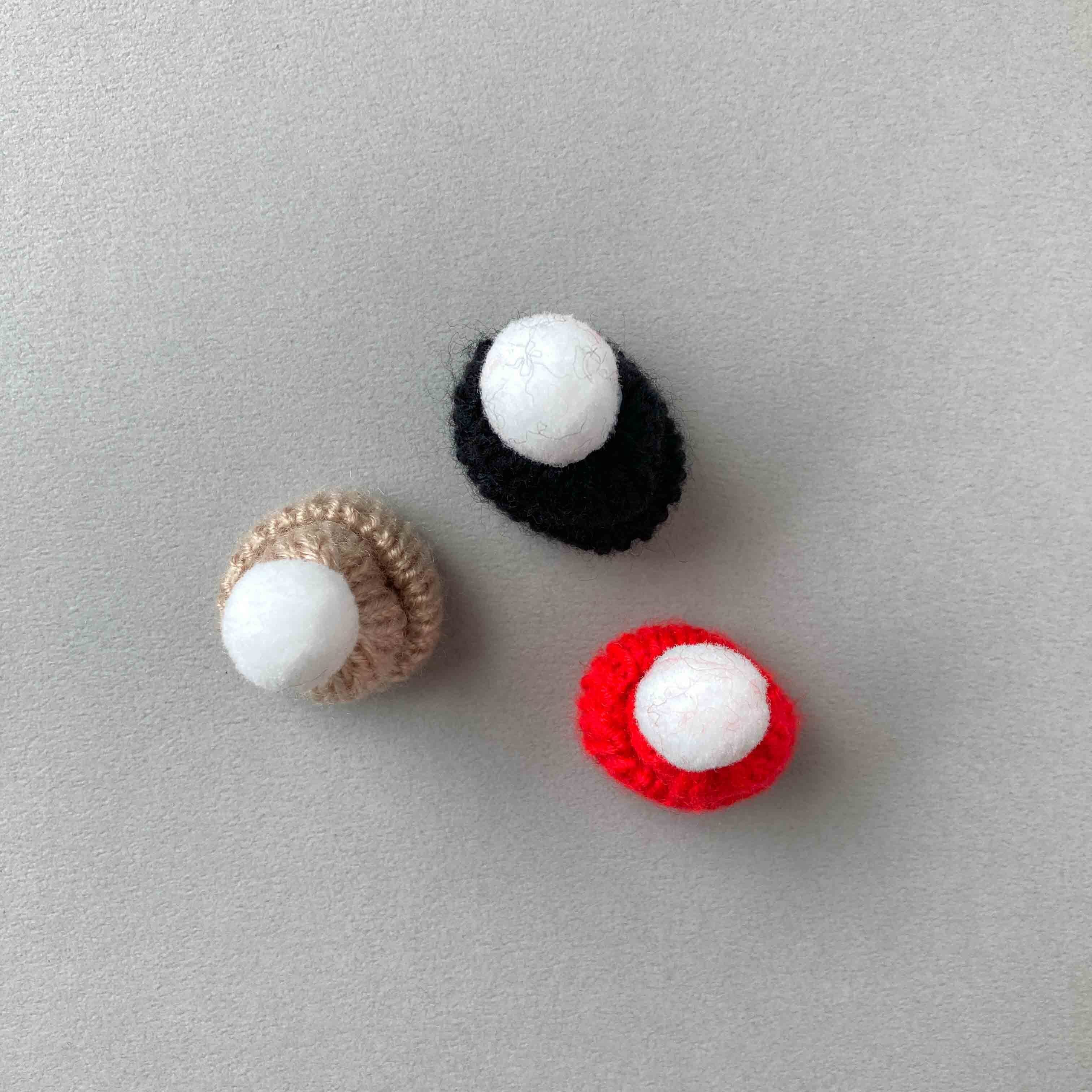 再入荷〉ミニチュア ポンポン付きニット帽 | Dua-アクセサリーパーツ