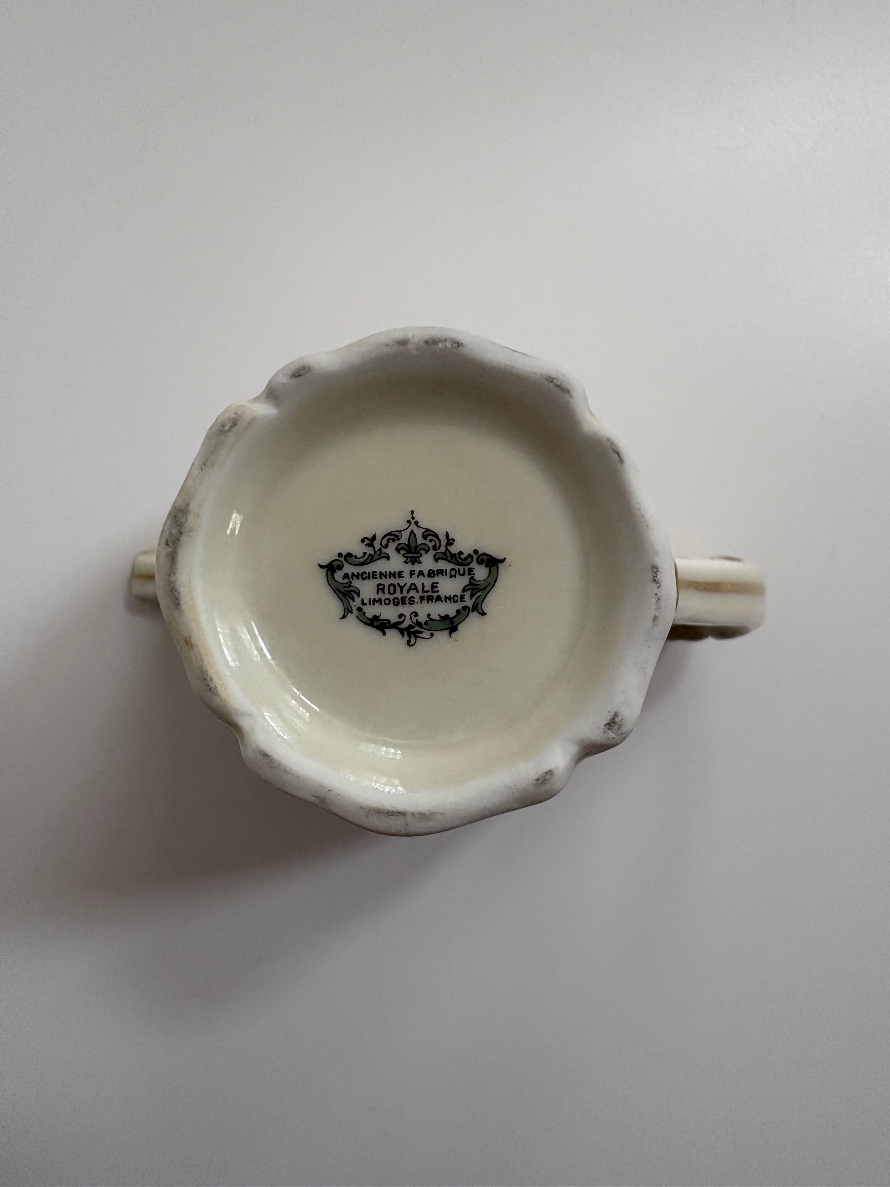 ロワイヤルリモージュ クリーマー（優雅な金彩装飾／ROYALE LIMOGES