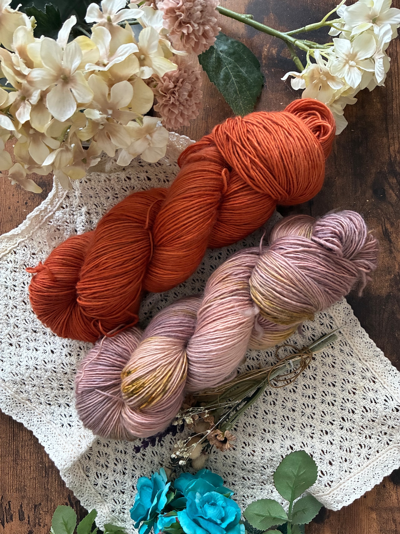 【受注販売: 10月中旬〜下旬に順次発送】枯葉色(meriyasu fingering, meriyasu sock, meriyasu BFL)・画像6
