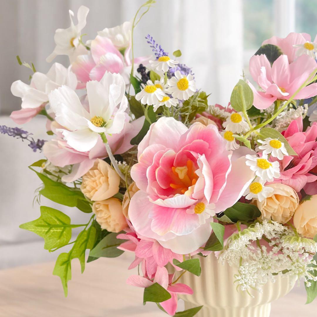 光触媒フラワー】春の息吹を感じる チューリップのアレンジメント 退職