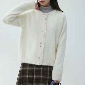 round neck imitation sweater