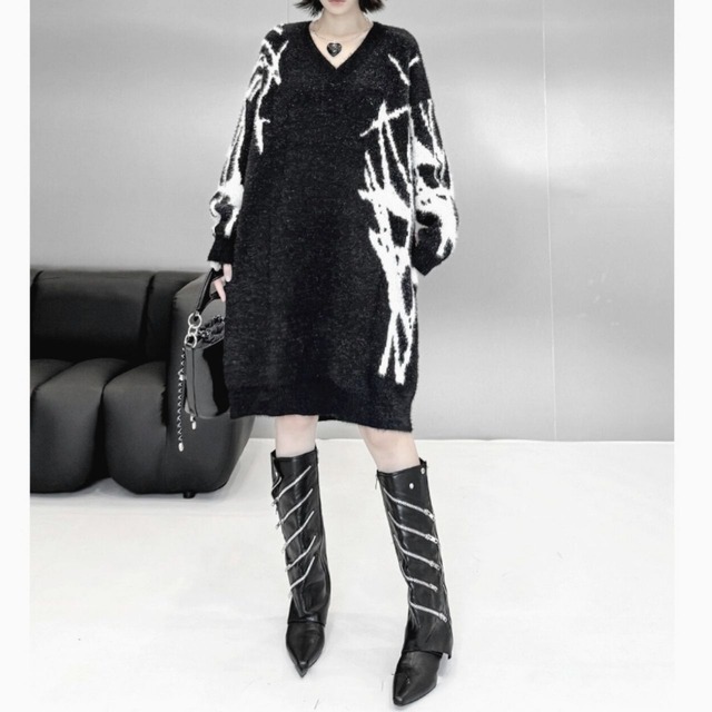 Thorn art knit dress C0731
