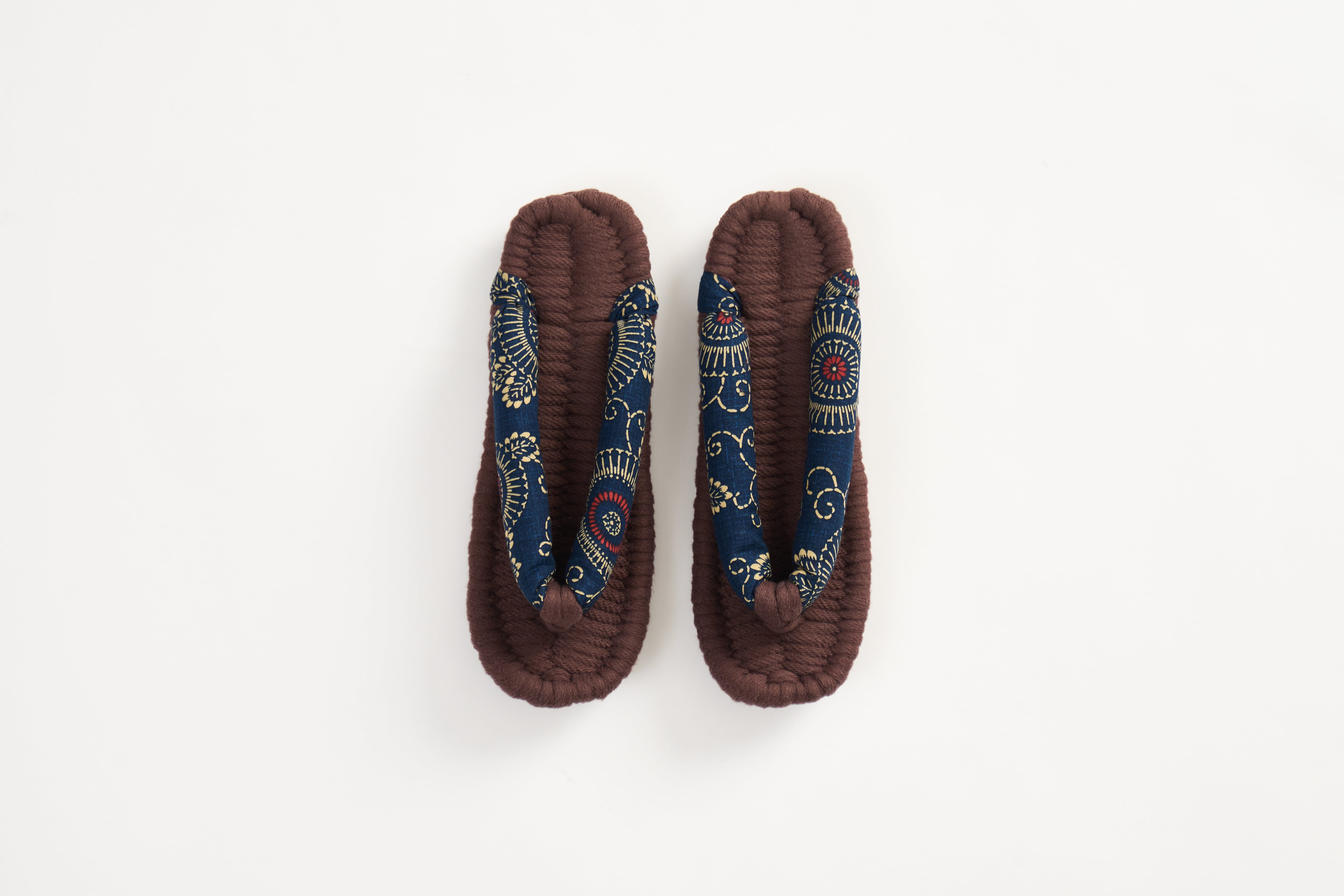 シンプルモダン シリーズ ブラウン | 布ぞうりチーム「楽」｜大田区