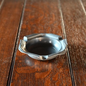Pewter Ashtry / ピューター アシュトレイ〈 灰皿・トレイ・エタン・店舗什器・アンティーク・ヴィンテージ 〉114000